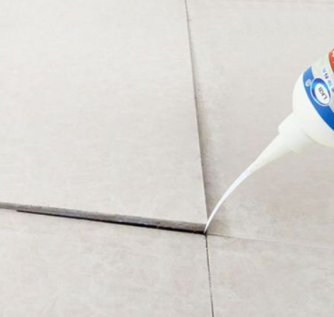 贡觉瓷砖空鼓维修公司分享卫生间瓷砖脱落的原因可能有以下几点